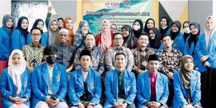 Kunjungan Rektor UMSU Pada Mahasiswa KKN Internasional FAI UMSU di Malaysia